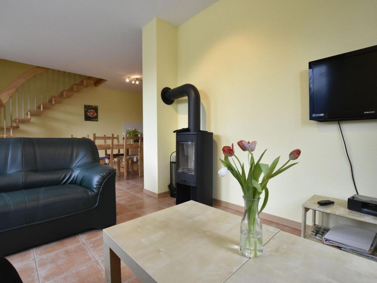 5-Bedroom Holiday Home In Zierow With Garden Exterior foto